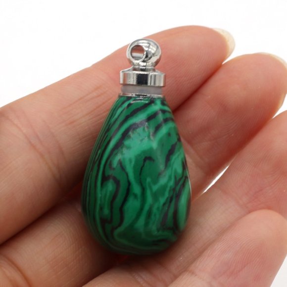 Natural Malachite Crystal Gemstone CREMATION URN with 24" Steel Chain Necklace - Picture 2 of 6
